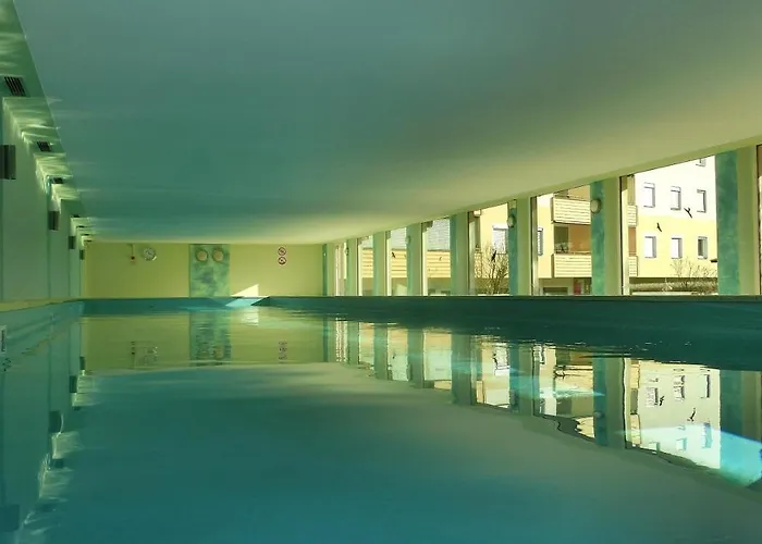 Ruth Haus Kmb Seeblickappartement Am Ossiacher See Mit Direktem Seezugang, Hallenbad