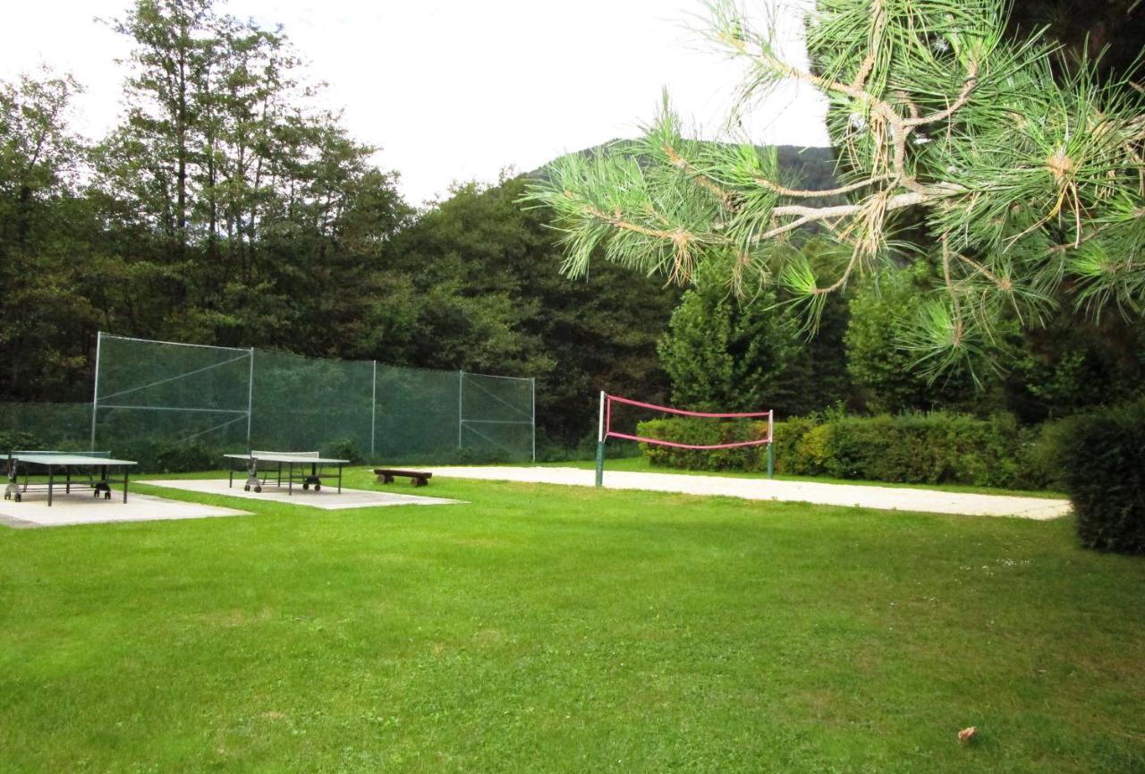Ruth Haus Kmb Seeblickappartement Am Ossiacher Mit Direktem Seezugang, Hallenbad